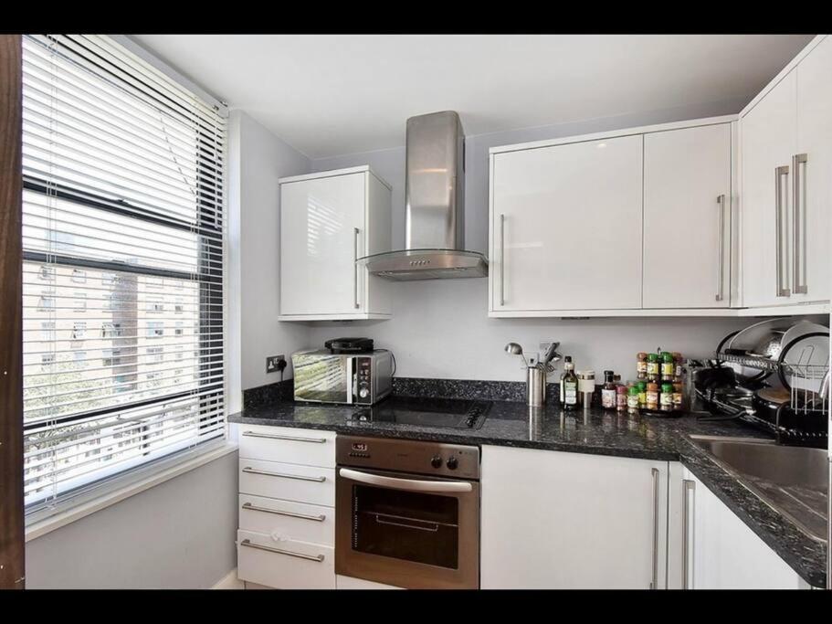Amazing Apartment Central London Near Tube Station Buitenkant foto