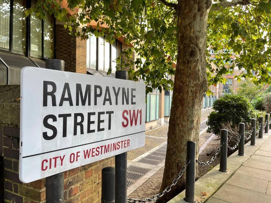 Amazing Apartment Central London Near Tube Station Buitenkant foto